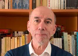 Biobiochile-Juan_Andres-Orrego-Facultad-Derecho-Universidad-Finis-Terrae-reforma-proyecto-Ley-Copropiedad-Inmobiliaria-tenencia-responsable-mascotas-edificio-teaser_ababaca30baed528d