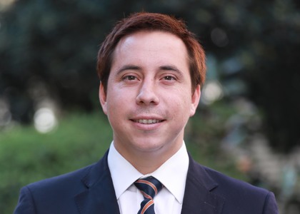 El-Libero-Profesor-Cristobal-Aguilera-Facultad-Derecho-Universidad-Finis-Terrae-Semana-Santa-teaser_8bd1a6c2df8a1e138fc307f2ed6ce2ef