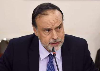 El-Mercurio-Enrique-Navarro-Facultad-Derecho-Universidad-Finis-Terrae-acusacion-constitucional-presidente-pinera-teaser_db032f7b3ab40c5a01d4d0c048e4ae34