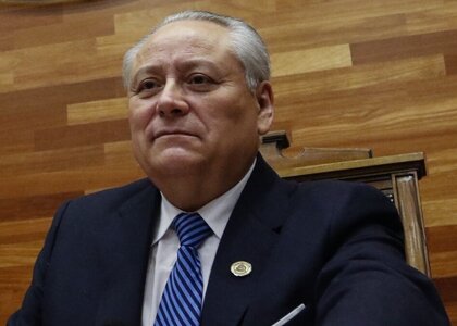 El-Mercurio-Ivan-Arostica-Ministro-Tribunal-Constitucional-Facultad-Derecho-Universidad-Finis-Terrae-teaser_b9273ea62d1ffaf962a5a6f854c90a53