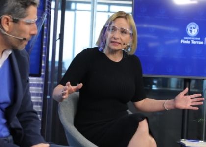 webinar-farmacos-exterior_233f5eb556e427c74440ba3f6f9e278b