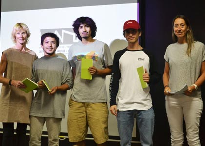 estudiantes-arquitectura-taller-academico-exterior_a718a123cc1d8a75ff7d29e174d8b9ab