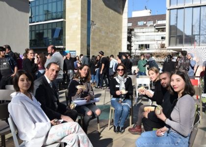 funcionarios_estudiantes3_5c03d137ff298dbbafee57fa8b93030b