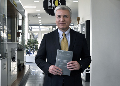 profesor-canut-de-bon-publica-libro-que-busca-prevenir-incumplimiento-legal-en-empresas-teaser420x300_218bb06716c4fe349382e41150b153da