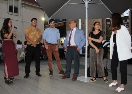 ufinisterrae_ceremonia_docente_significativo_escuela_de_medicina_93bb20dca27d1b39a4cbacf86bd52b48