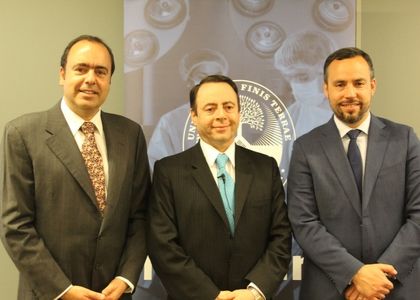 ufinisterrae_escuela_de_medicina_titanes_de_la_medicina_VIH_24560f0e928a0d12c4c017b9a011ce7f