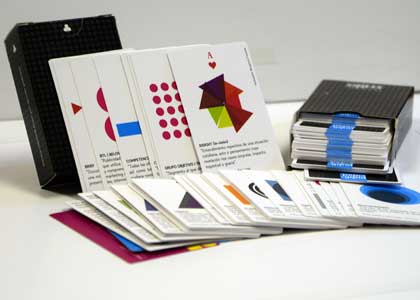 escala-creativa-naipes-publicidad-exterior_e15f75ac5d8cee62b075f0f38cbd6634