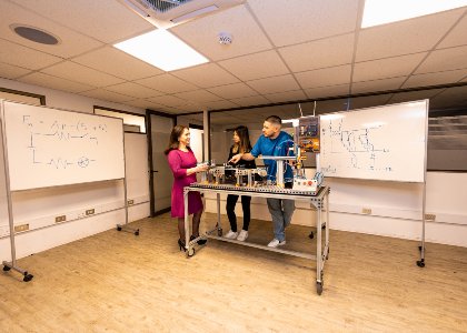 acreditacion-ingenieria-teaser_54b0c2a876d5f4210154e061c05b6e2e