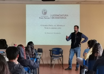 historia-charlas-teaser_e33c144b4a5eb019180eef999d8266b1