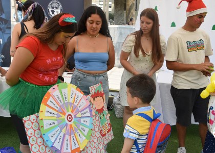 navidad-solidaria-teaser_d67def7d0cf8e8f2bb78f119b7ab788a