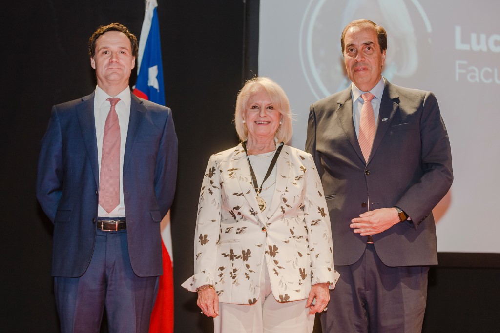 16_Luca_Santelices-_Fac_Medicina