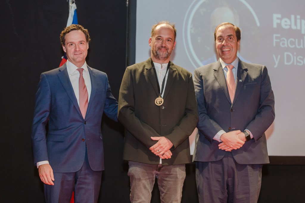 1_Felipe_Assadi-Fac_Arq_y_Diseo