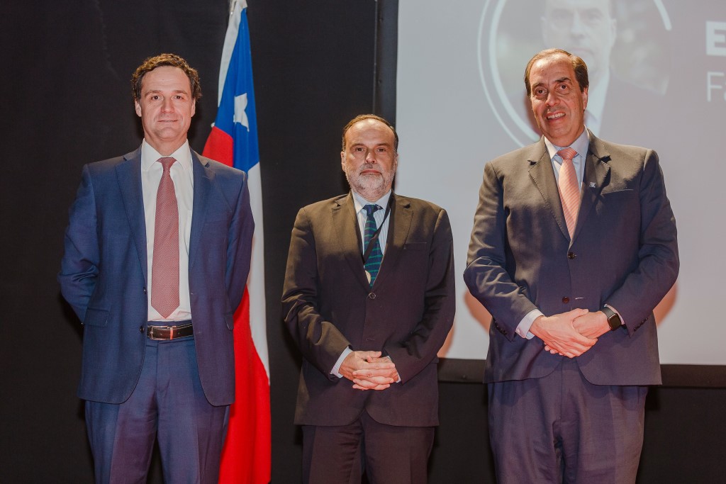 4_Enrique_Navarro-_Fac_Derecho