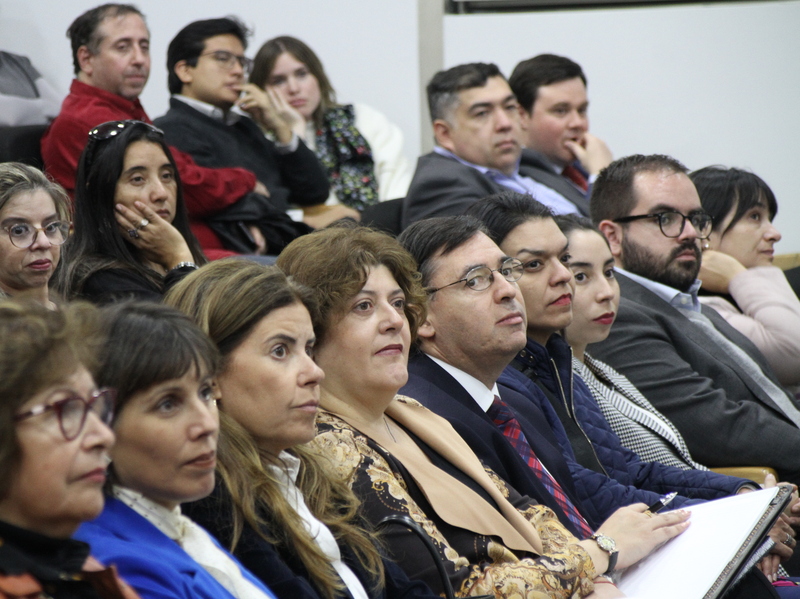 Clase-magistral-Universidad-Salamanca-Pedro-Nevado-Batalla-Inauguracion-Magister-Derecho-Publico-Facultad-Derecho-Universidad-Finis-Terrae-galeria-1