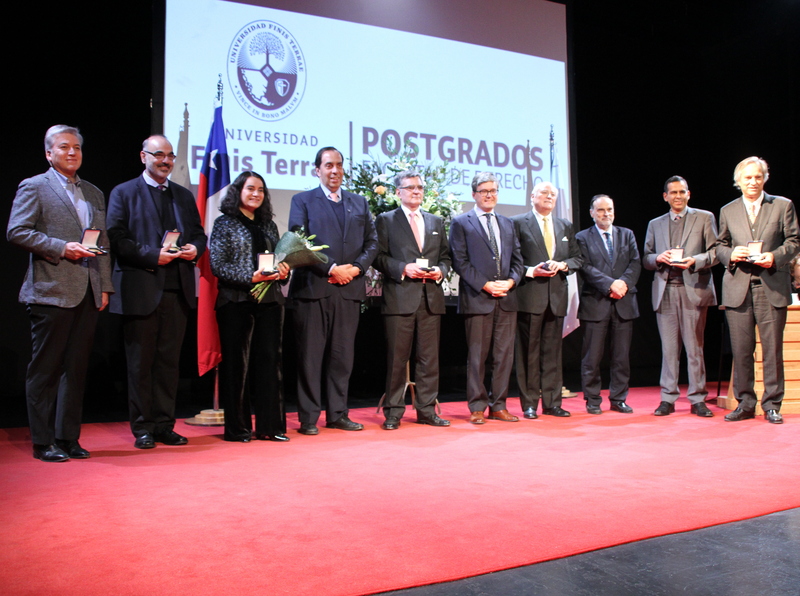 Direccion-Postgrados-Facultad-Derecho-Universidad-Finis-Terrae-titulacion-egreso-grado-academico-magister-diplomado-galeria-9