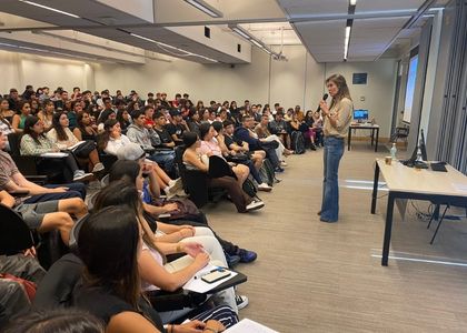 Paula-Valenzuela-Catedra-2_f32471a13dd9e46344c6a58277193526