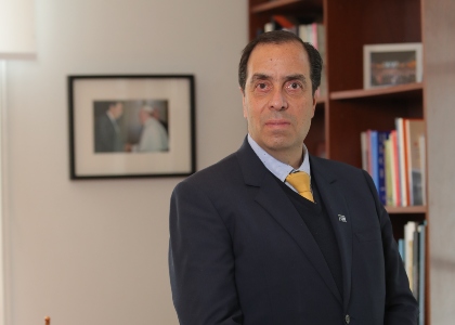 rector-mujer-teaser_95392d146278bcc8892fe45bde4cb009