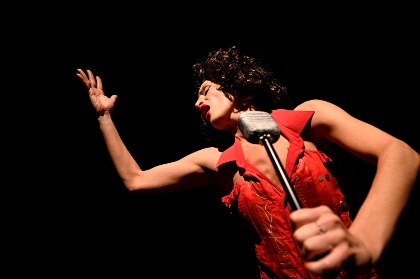 teatro-augeycaida-teaser_d76a43ae7f6a64536765cc179f0497cd