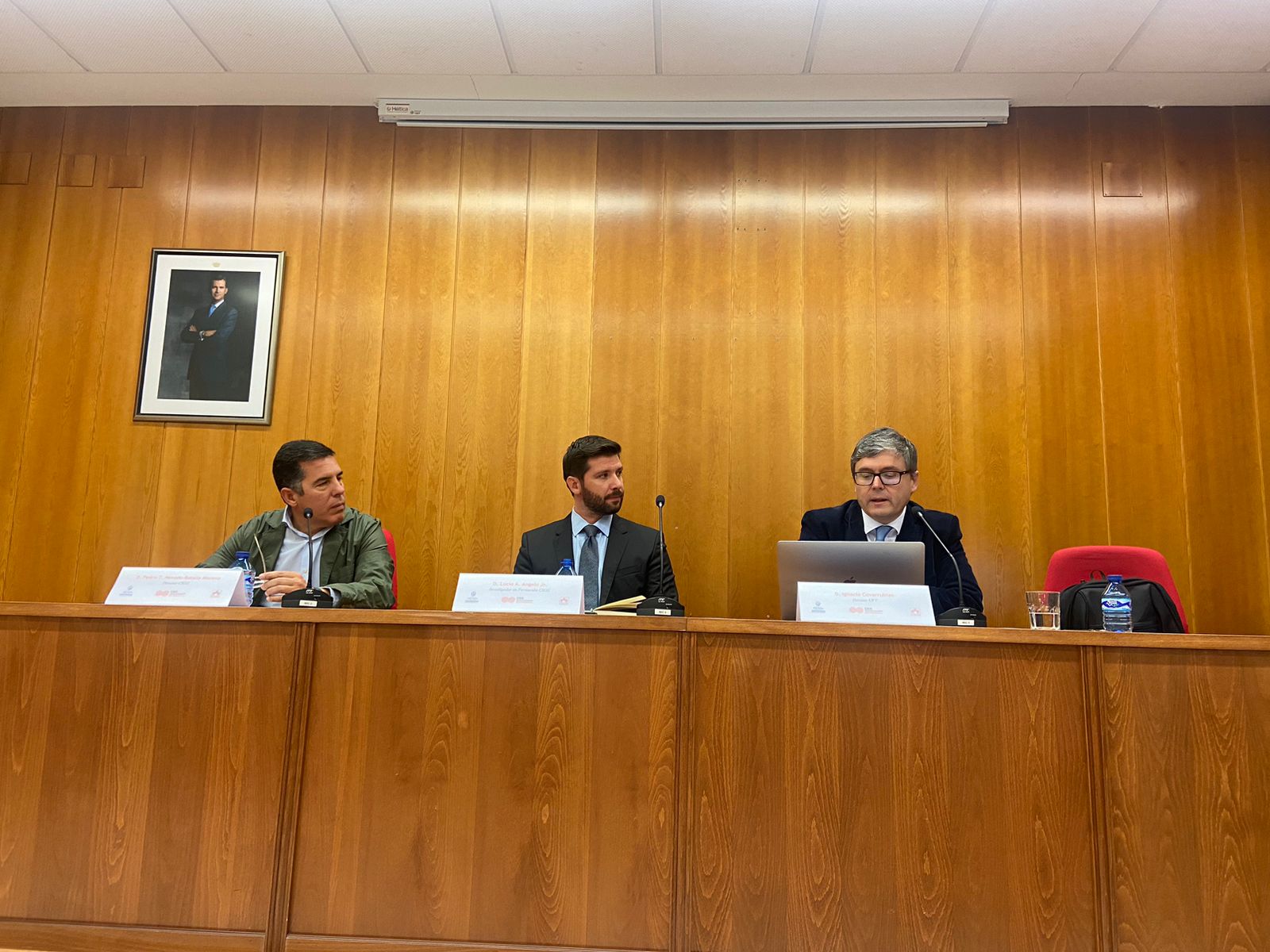 Seminario-Gobernanza-Universidad-Salamanca-Universidad-Finis-Terrae-Facultad-Derecho-1