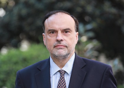 CNN-Chile-Enrique-Navarro-Facultad-Derecho-Universidad-Finis-Terrae-propuesta-constitucional-plebiscito-teaser