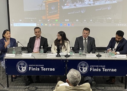 Facultad-Derecho-Universidad-Finis-Terrae-seminario-Problemas-desafios-funcion-fiscalizadora-aguas-urbanistico-medioambiente”-teaser