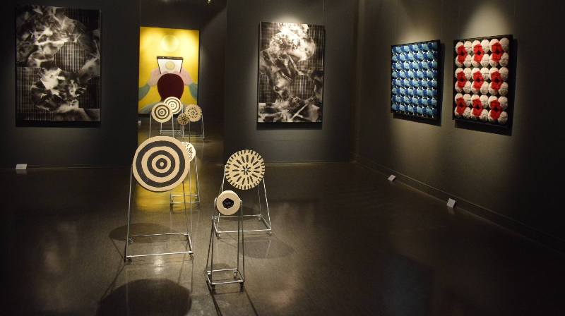 Montaje Escuela de las Formas. publi