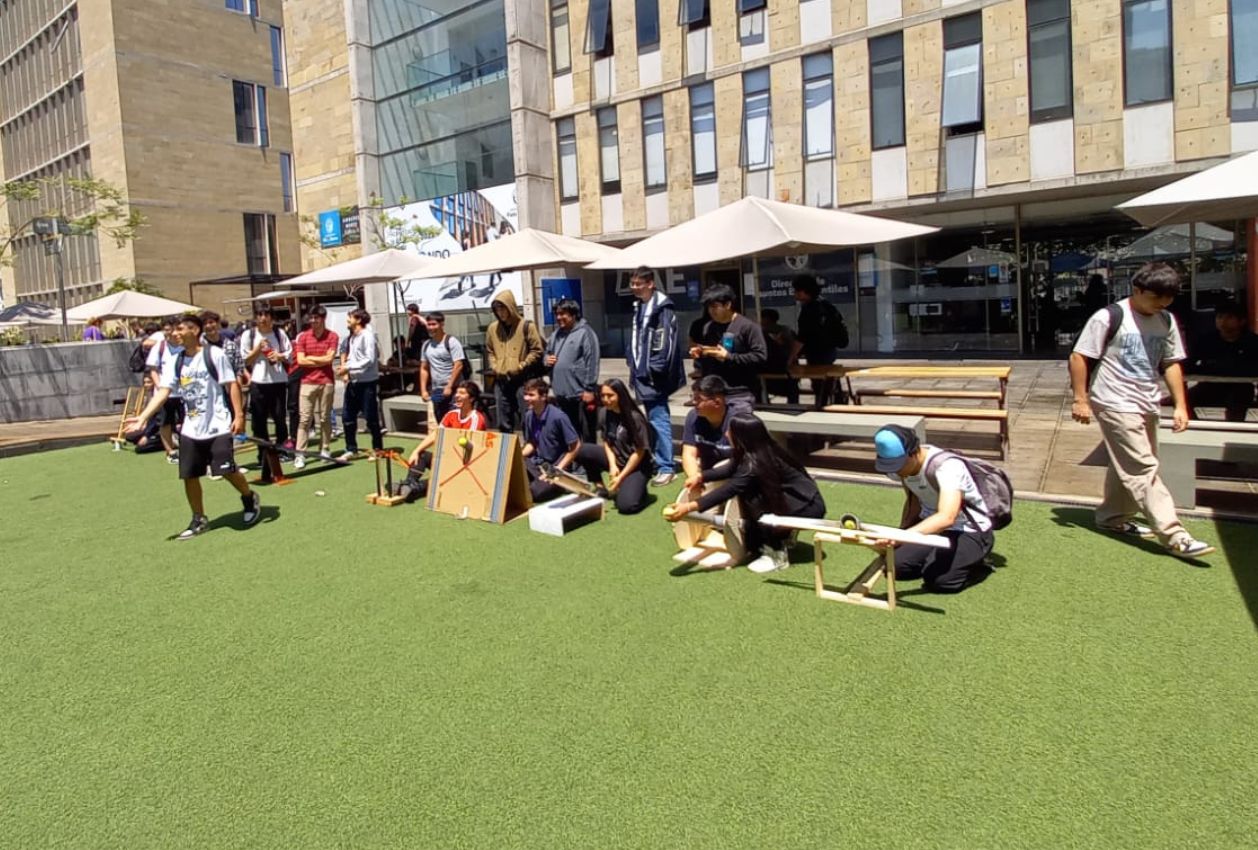 Competencia de cañones 01