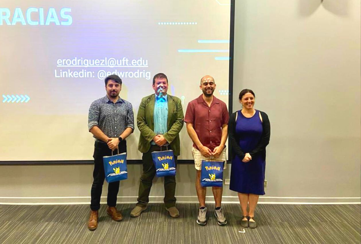 Expositores seminario cierre diplomado videojuegos 01