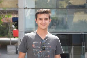 Roger Monje, estudiante Ing. Comercial