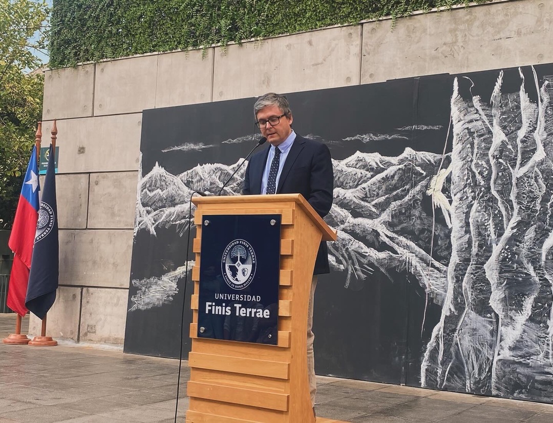 2AA276E6-D1A4-43D5-9D4C-E9A80077E86D