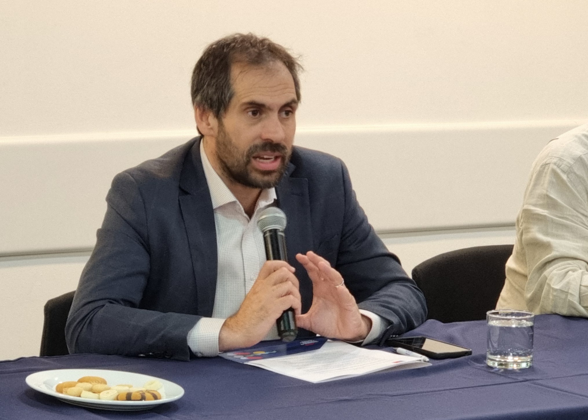 Clinica-Juridica-Pyme-Facultad-Derecho-Universidad-Finis-Terrae-Consejo-Sociedad-Civil-Subsecretaria-Economia-Empresas-Menor-Tamaño-teaser