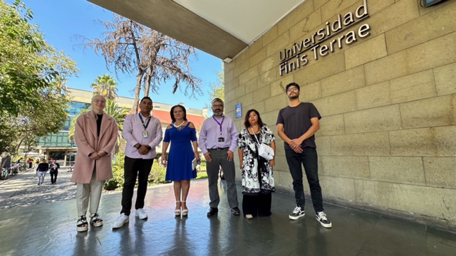 FINF Finis UDA pequeña 01