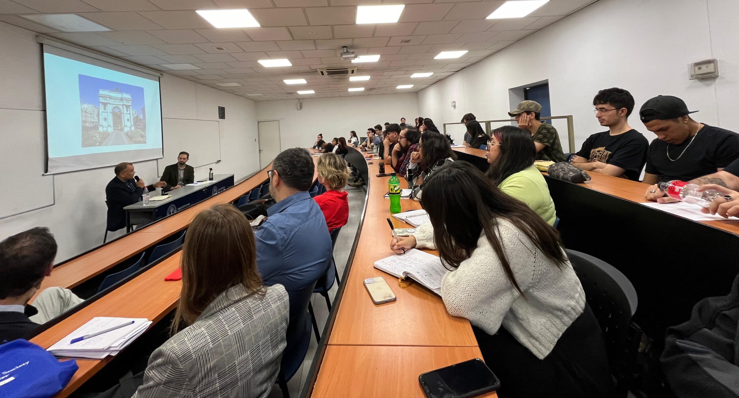 7d1fb9e6-05ab-42d0-9d8c-c3afb1d1b91c