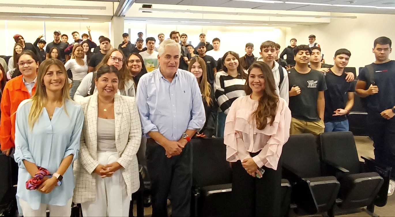 Foto 1 C Cátedra BERNARDO KÜPFER