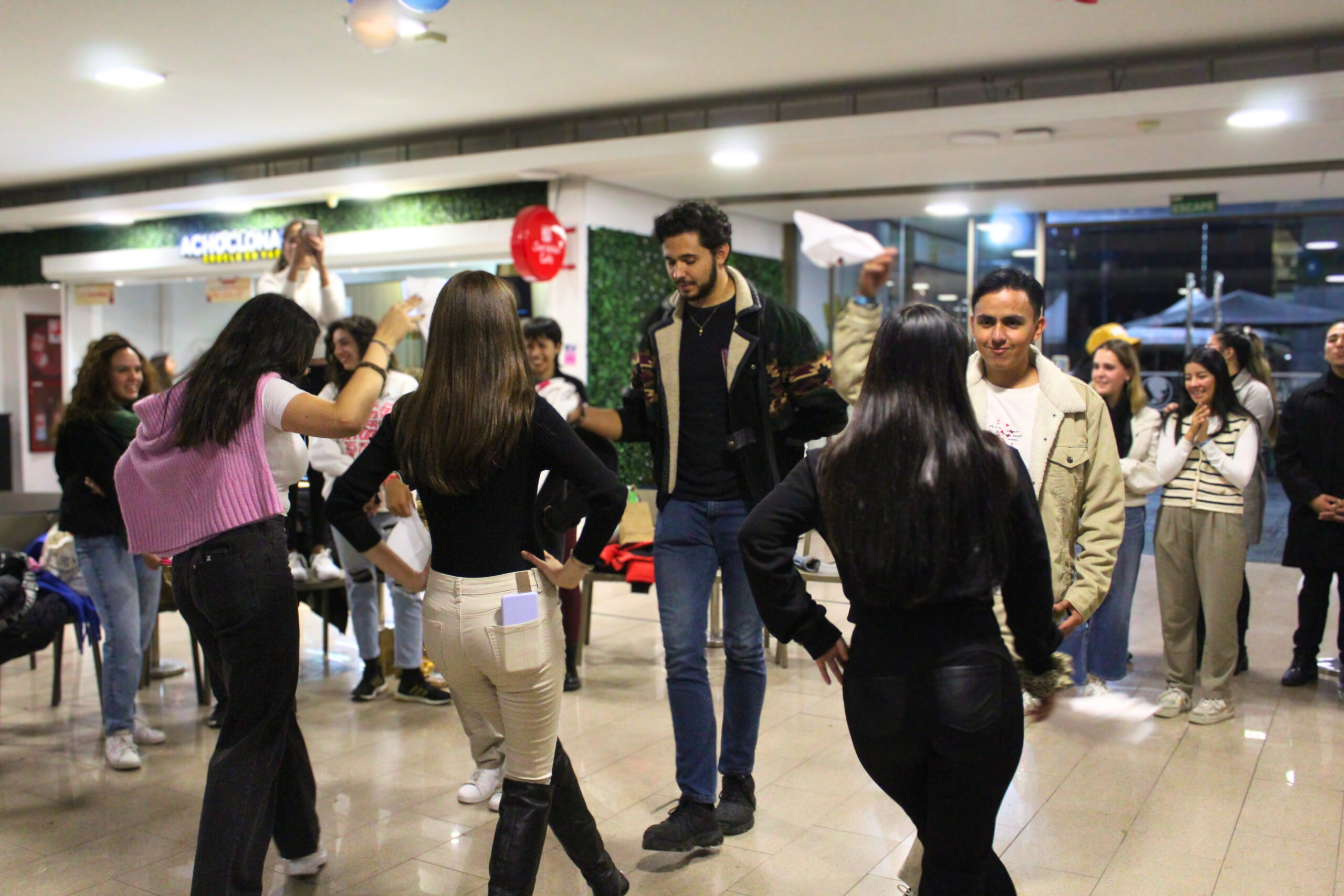 28db699a-20af-4977-ae48-68bfa569bc03