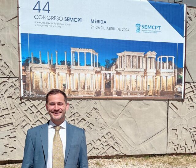 Dr. Pablo Ruiz Congreso de la Sociedad Española de Cirugía de Pie y Tobillo