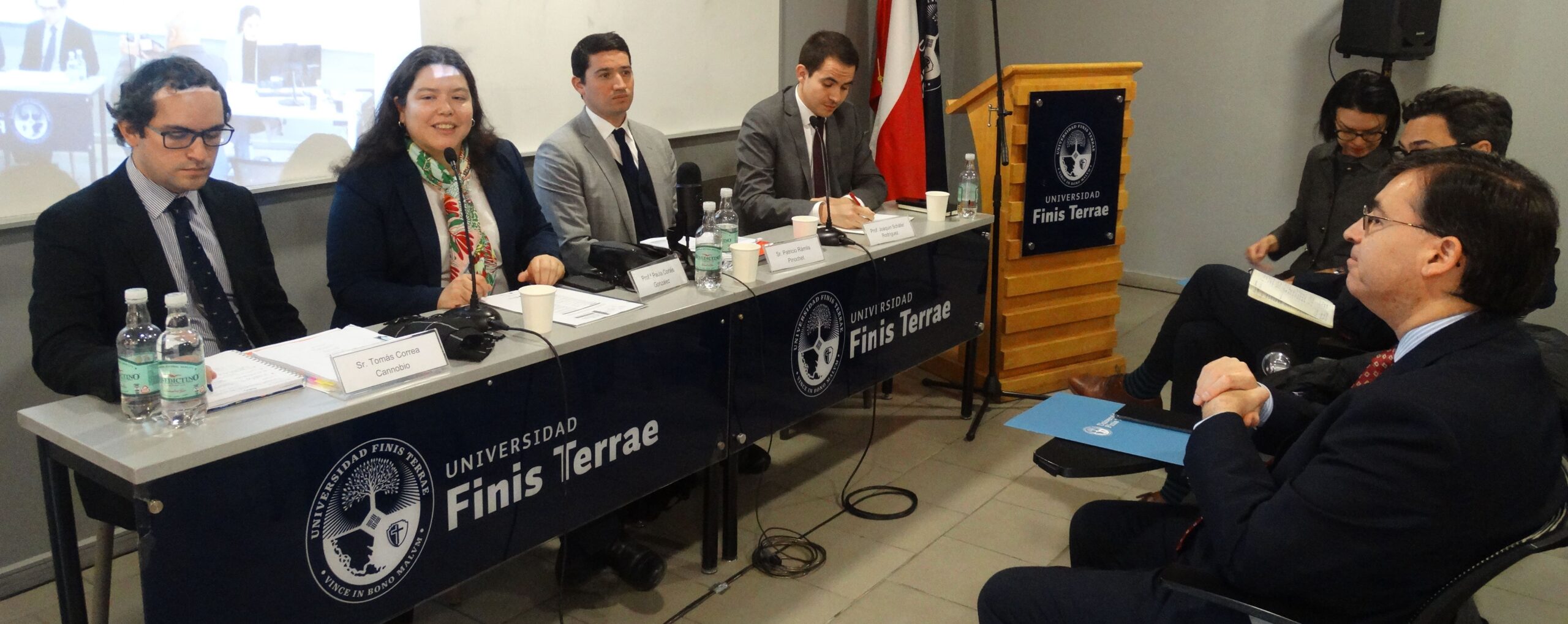 Seminario-Revision-laudos-arbitrales-2023-quinto-Encuentro- -Anual-Facultad-Derecho-Universidad-Finis-Terrae-Autonoma-Chile-principal