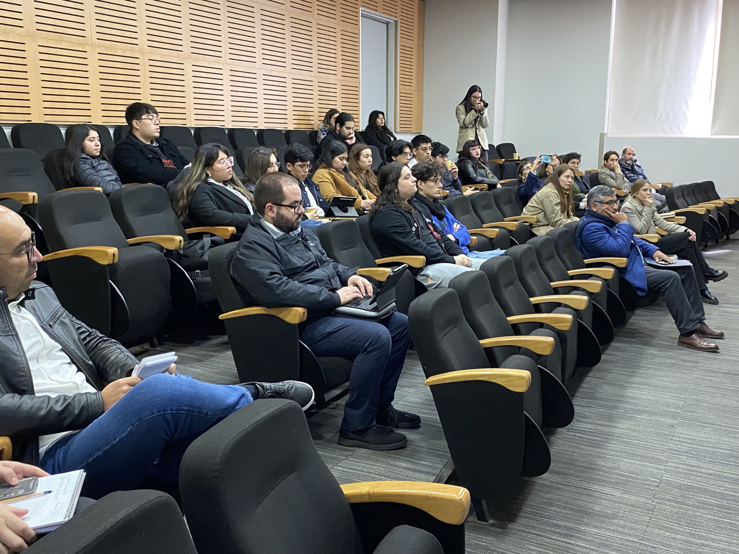 35E8E016-077E-4435-A8BD-6813D8C04653