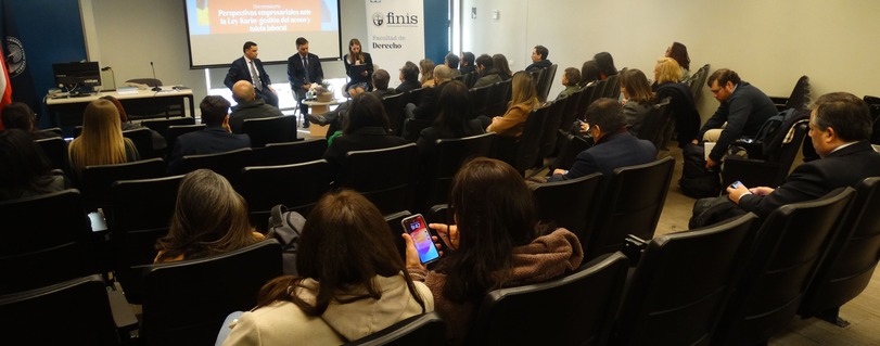 Conversatorio-Ley-Karin-gestion-acoso-tutela-laboral-Facultad-Derecho-Universidad-Finis-Terrae-principal