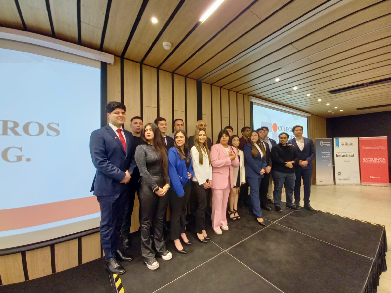 Dia del ing civil industrial 2024 grupal 1