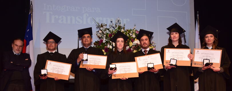 Facultad-Derecho-Universidad-Finis-Terrae-ceremonia-titulacion-postgrados-2024-principal
