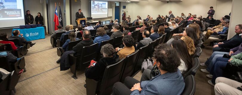 ceremonia-premios-docencia-de-excelencia-27 (1)