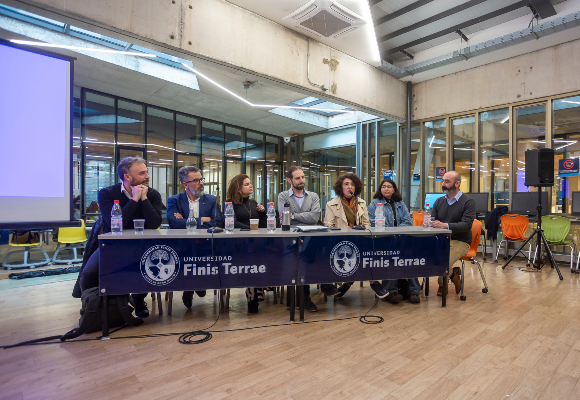 egresados-historia-teaser