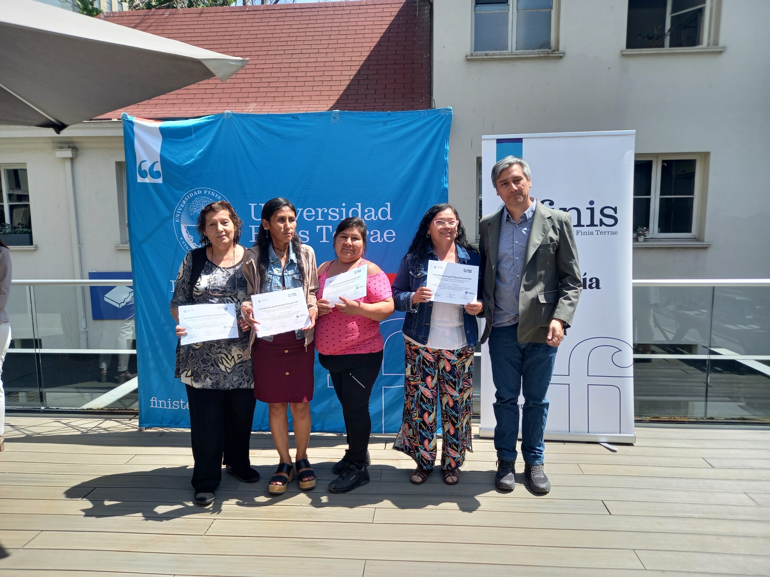 Cierre prog alfabetizacion digit mujeres Lampa 05