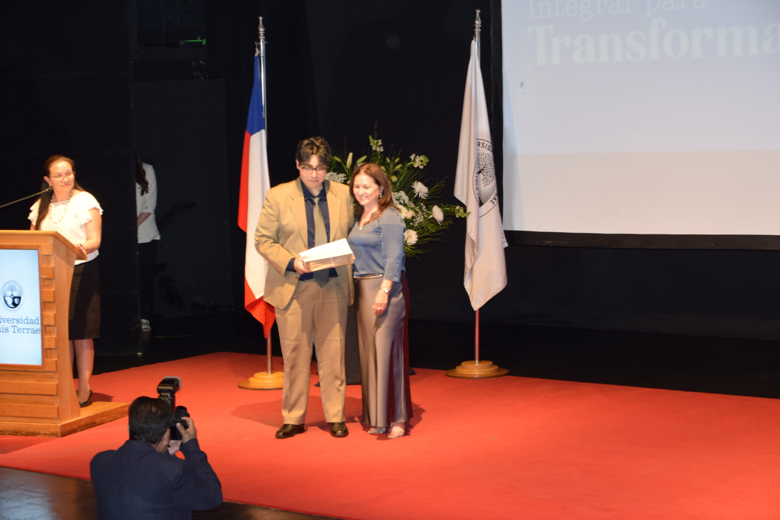 Titulacion 2024 FI ICIF Excelencia 02