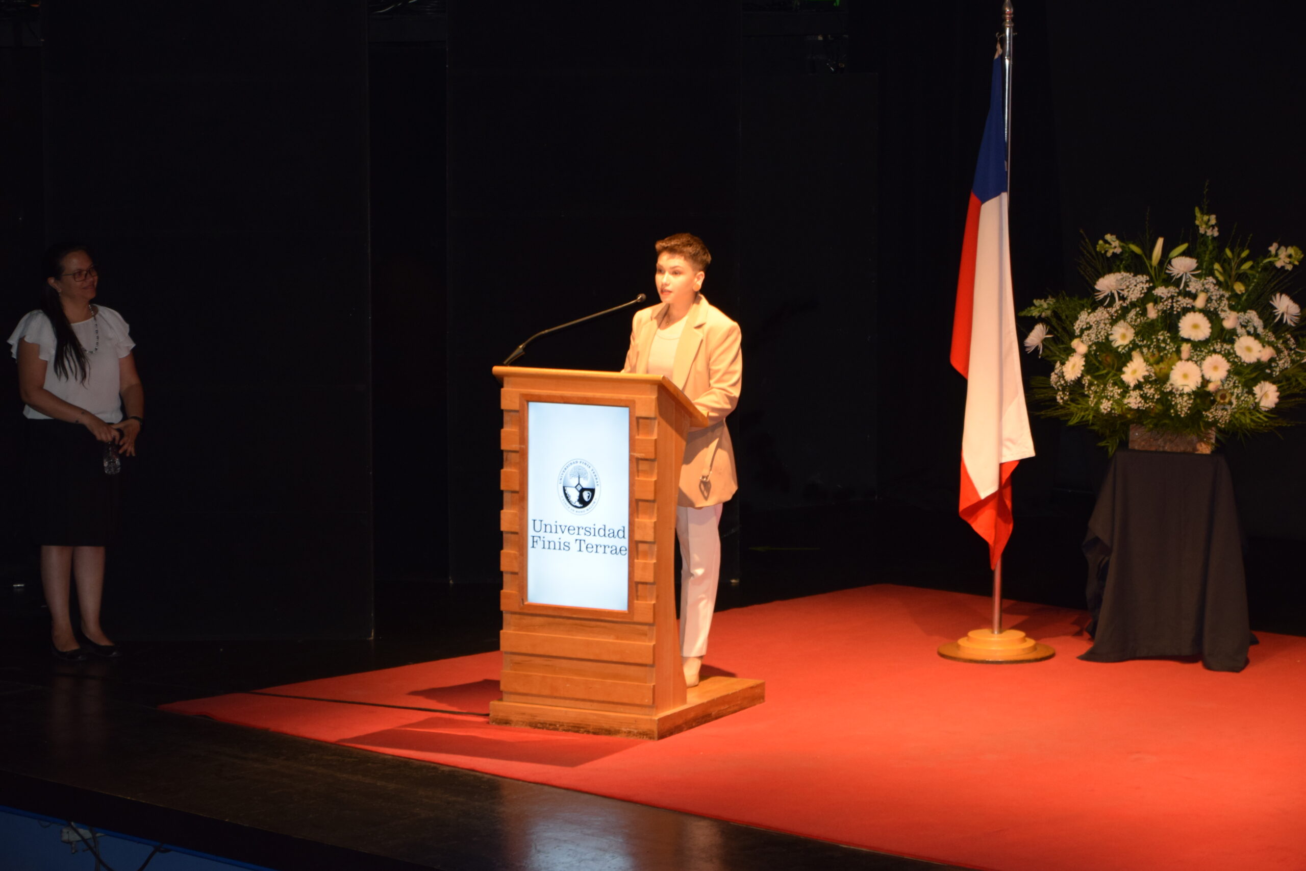 discursos Titulacion FI 2024 ICIN 01