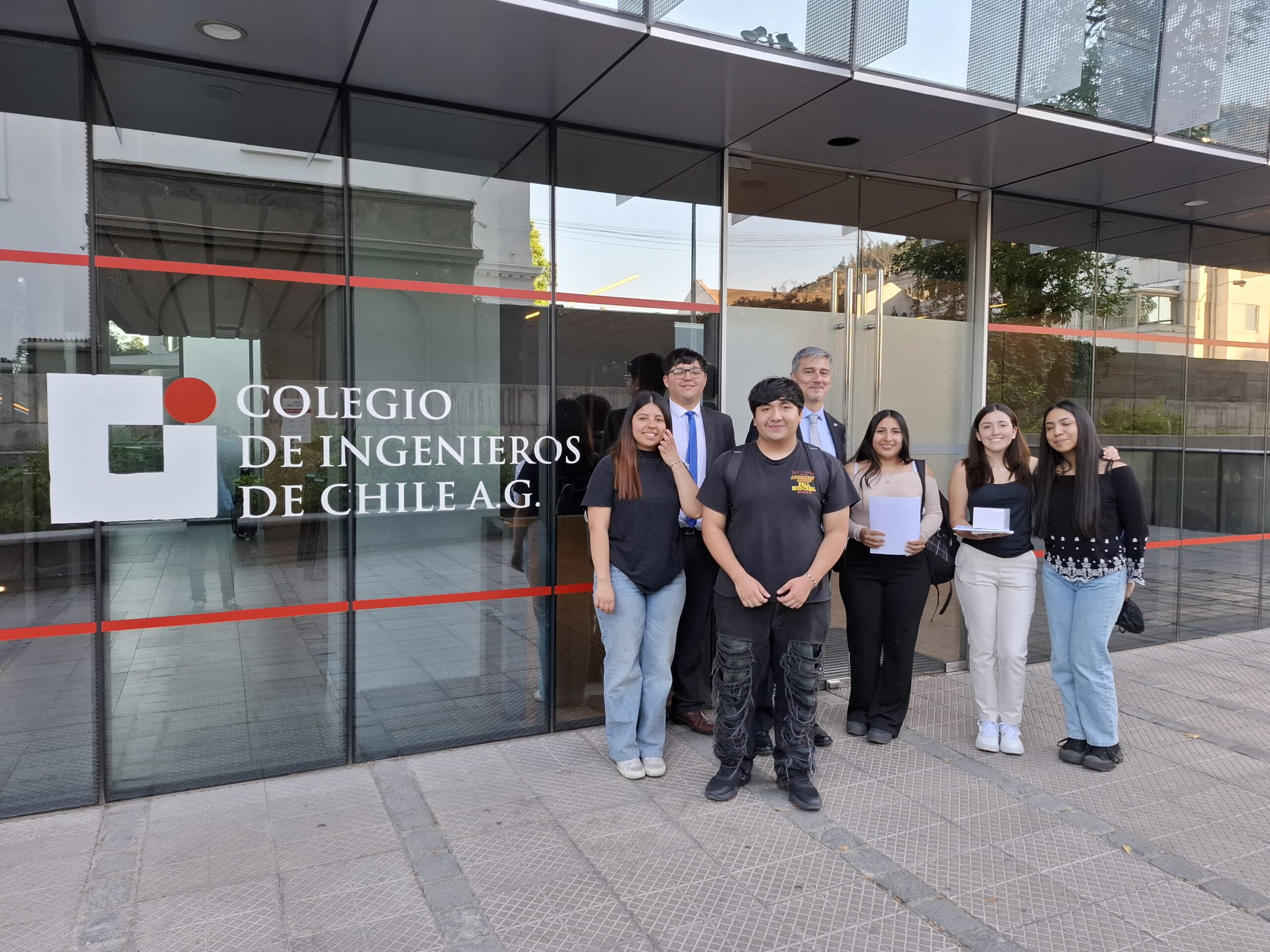 Innovando con Ingeniería Finis 01