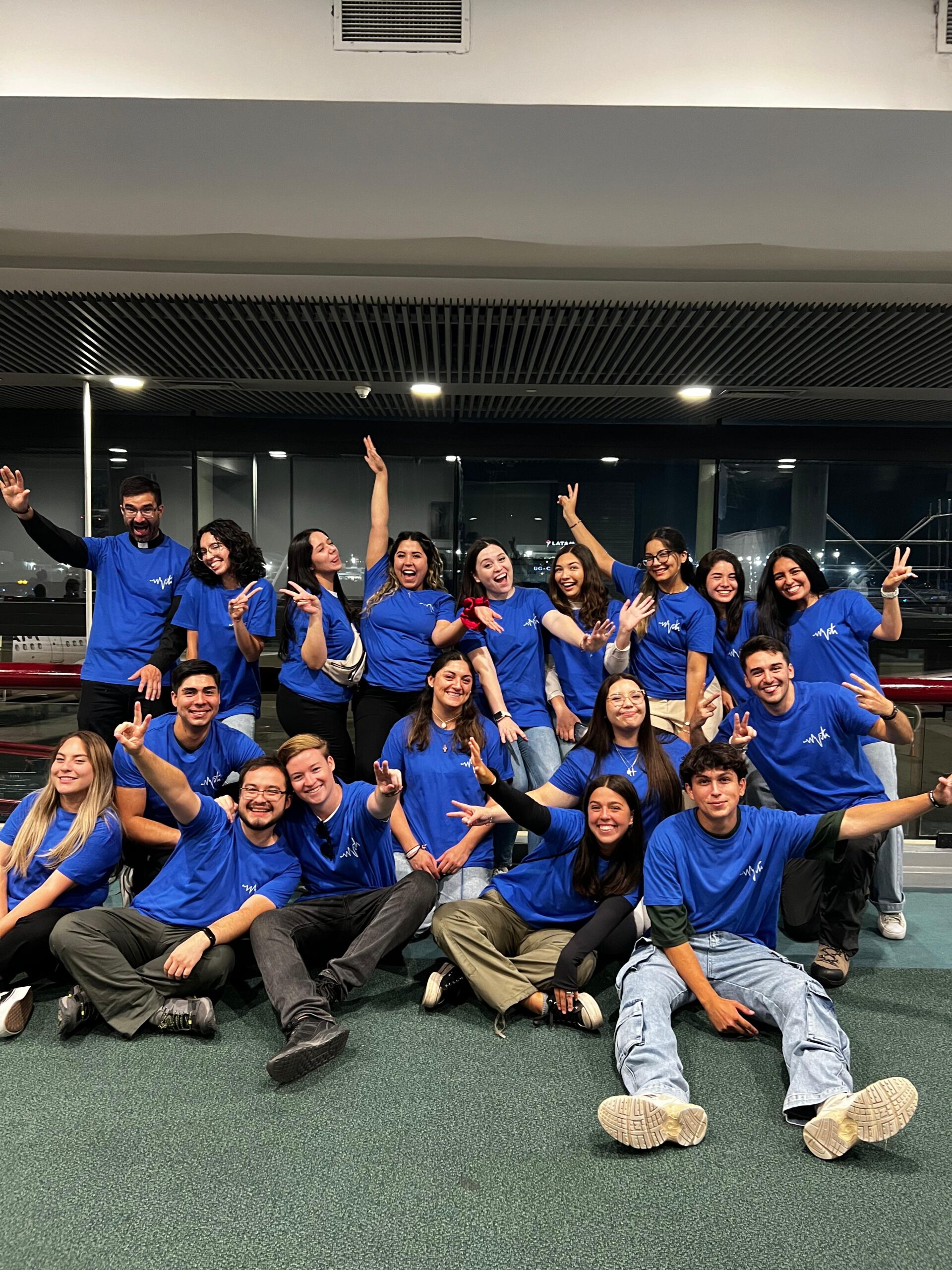 Misiones médicas, aeropuerto Pudahuel 2