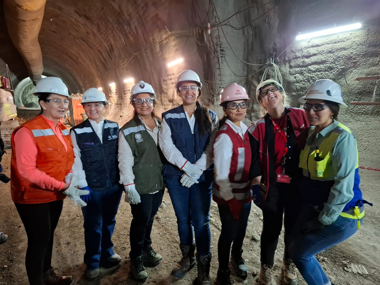 Elviaje de ser ingenieras en pique 15 metro 04