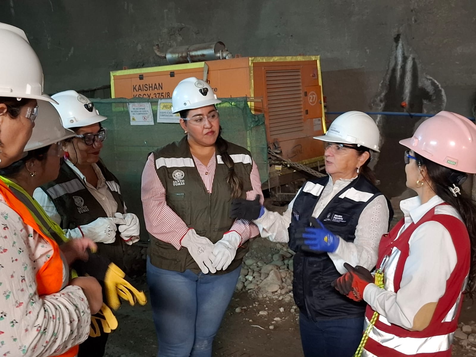 Elviaje de ser ingenieras en pique 15 metro 05